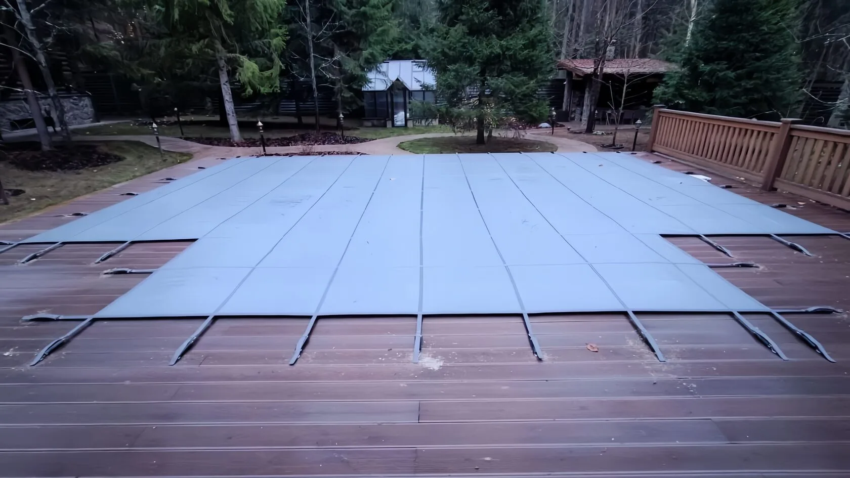 Покрывало для бассейна Laguna Cover Mesh в Екатеринбурге